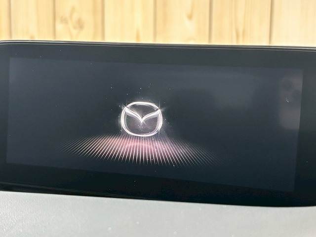 マツダ MAZDA3 FASTBACKの画像4