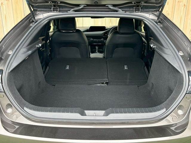 マツダ MAZDA3 FASTBACKの画像14