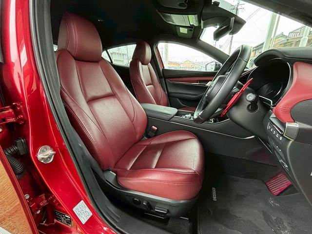 マツダ MAZDA3 FASTBACKの画像12