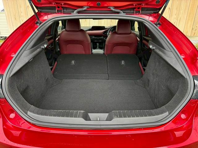 マツダ MAZDA3 FASTBACKの画像14