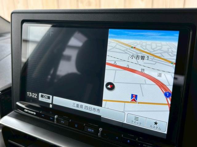 ロッキーPremium G HEV 内装他