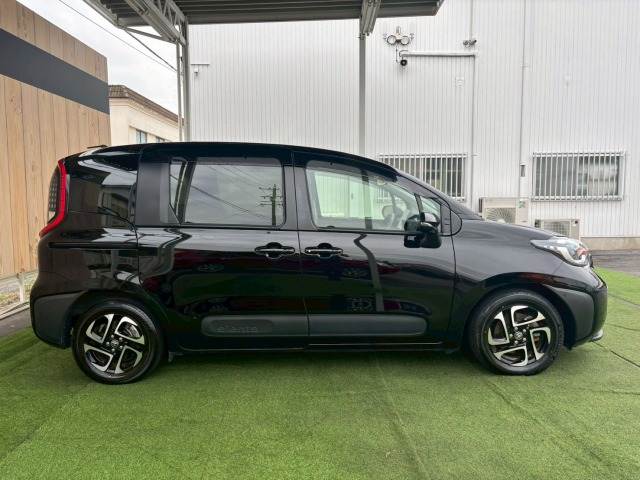 トヨタ シエンタハイブリッドの画像17