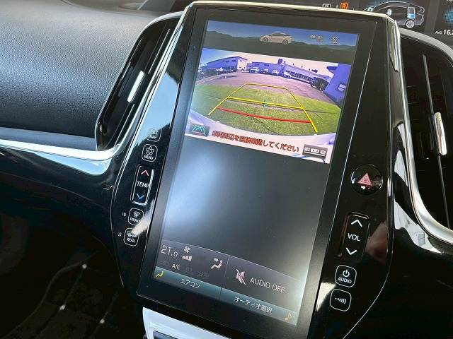 プリウスA “ツーリングセレクション” 内装他