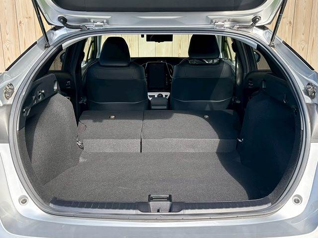 トヨタ プリウスの画像15