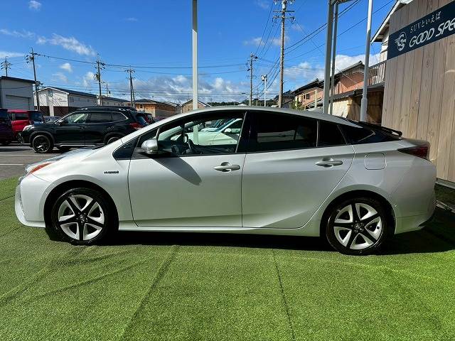 トヨタ プリウスの画像17