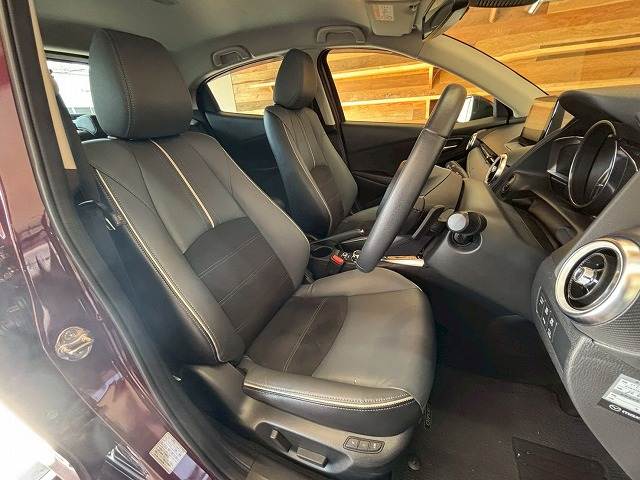 マツダ MAZDA2の画像13