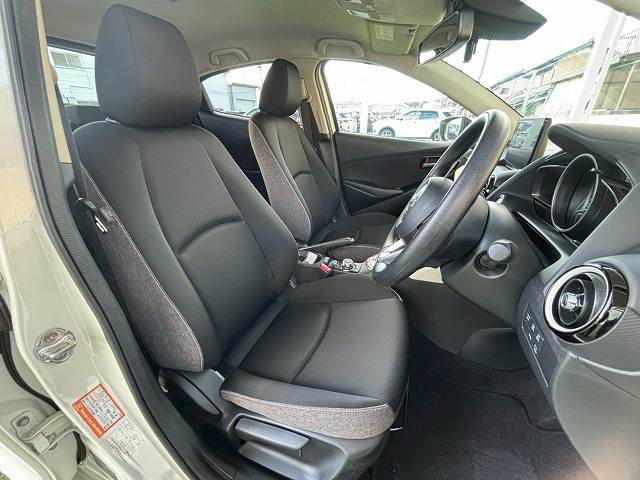 マツダ MAZDA2の画像13