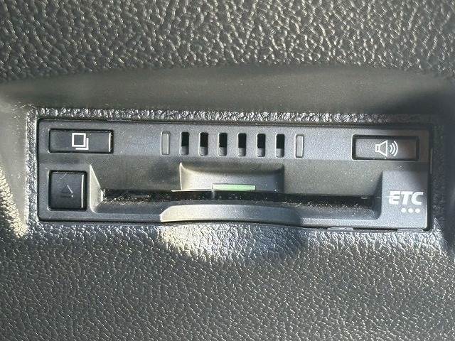 トヨタ プリウスの画像11