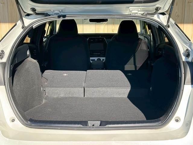 トヨタ プリウスの画像15