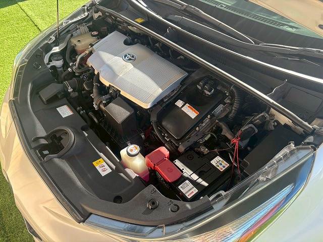 トヨタ プリウスの画像18