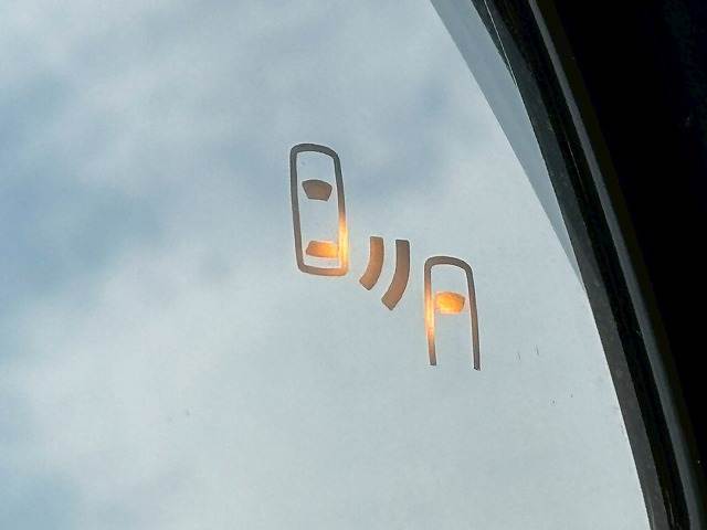 トヨタ&nbsp;ハリアーハイブリッドの画像9