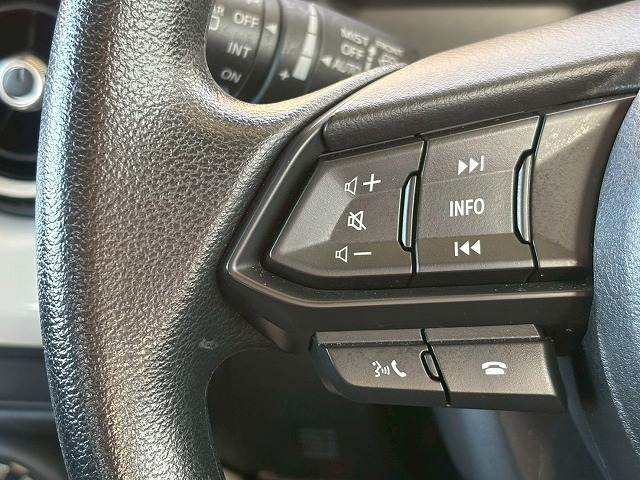 マツダ MAZDA2の画像10