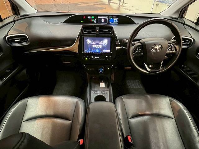 トヨタ&nbsp;プリウスの画像3