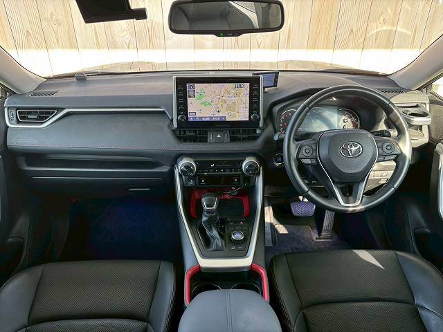 トヨタ&nbsp;RAV4の画像3