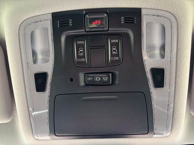 トヨタ&nbsp;アルファードの画像8