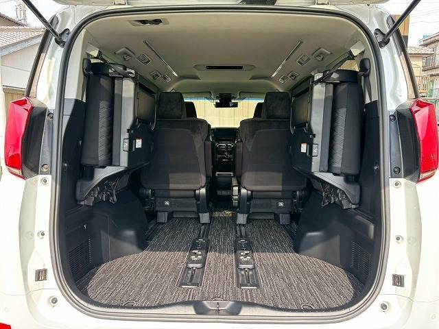 トヨタ&nbsp;アルファードの画像15