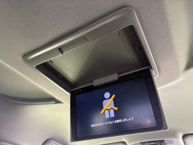 トヨタ アルファードの画像7