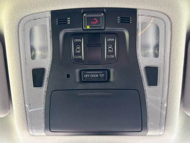 トヨタ アルファードの画像10