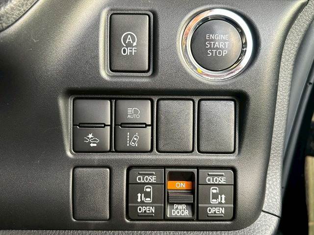 トヨタ&nbsp;ヴォクシーの画像11