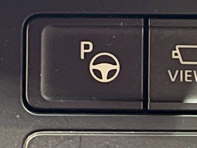 トヨタ&nbsp;ヴォクシーハイブリッドの画像8