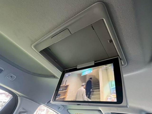 トヨタ&nbsp;アルファードの画像6