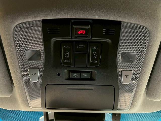 トヨタ&nbsp;アルファードの画像9
