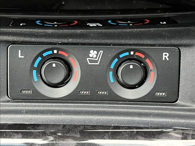 トヨタ&nbsp;アルファードの画像10