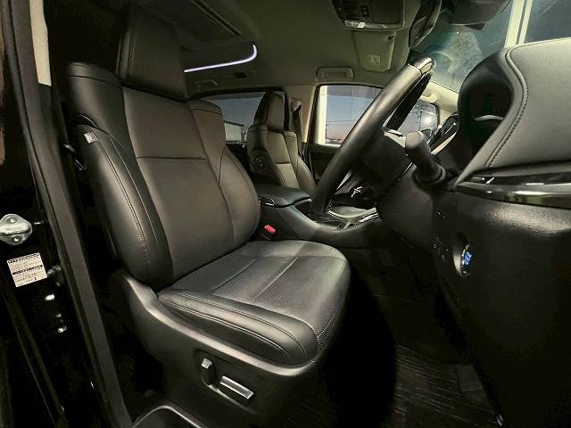 トヨタ&nbsp;アルファードの画像12