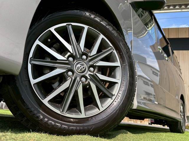 トヨタ&nbsp;ヴォクシーの画像20