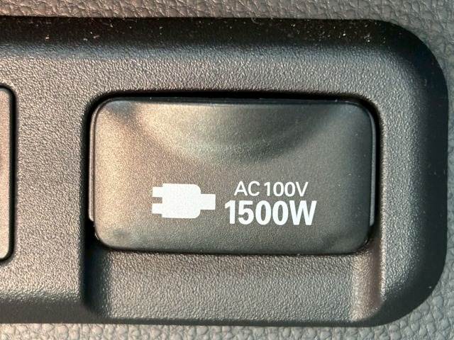 トヨタ&nbsp;ヴォクシーハイブリッドの画像11