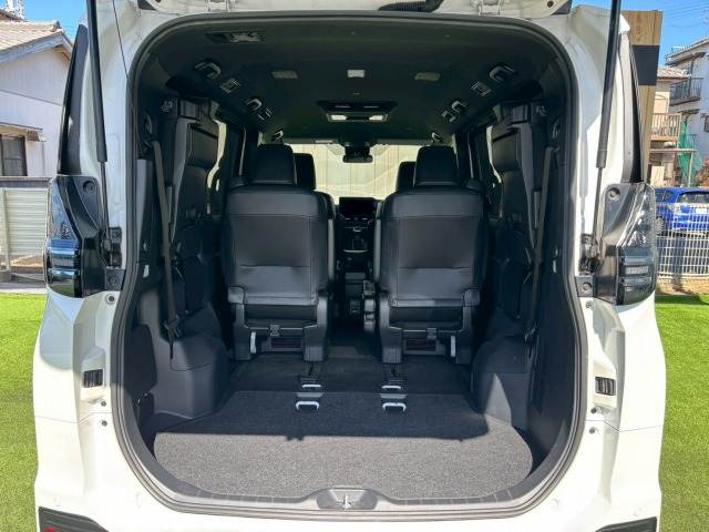 トヨタ&nbsp;ヴォクシーハイブリッドの画像15