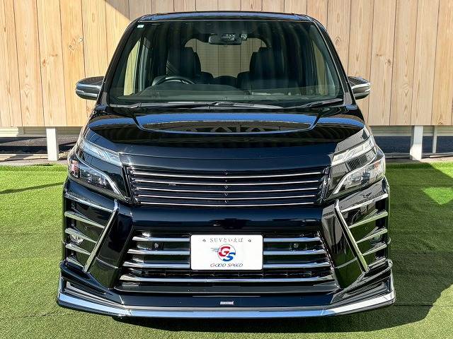 ヴォクシーZS“煌II” 内装他