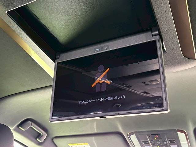 トヨタ ヴェルファイアハイブリッドの画像7