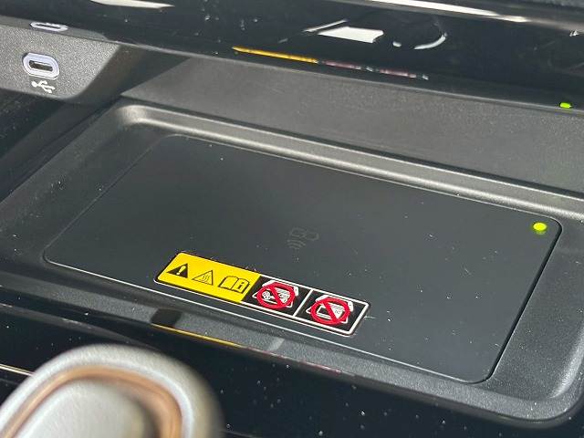 トヨタ ヴェルファイアハイブリッドの画像11