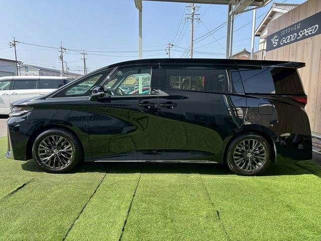 トヨタ ヴェルファイアハイブリッドの画像16