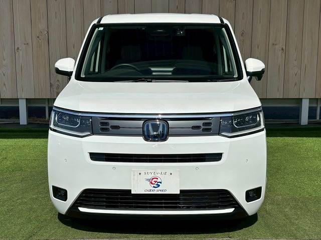 ステップワゴン□e:HEV AIR 内装他