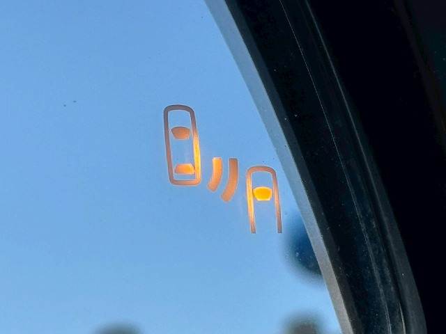 トヨタ アルファードの画像8