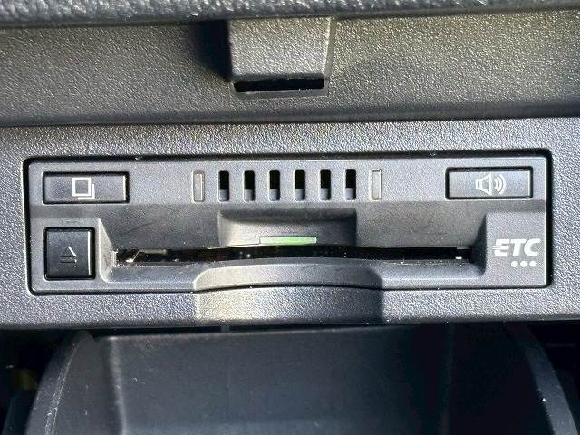 トヨタ アルファードの画像11