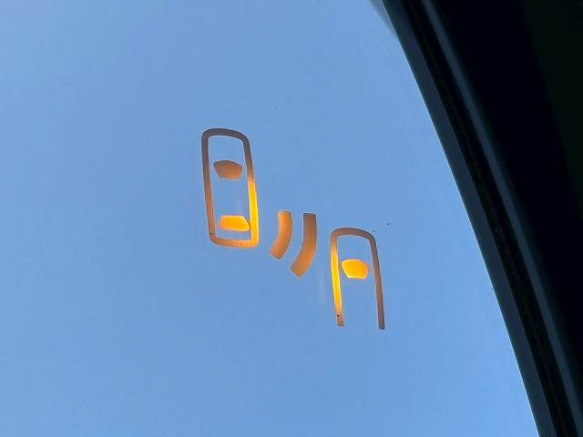 トヨタ&nbsp;ノアハイブリッドの画像10