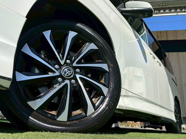 トヨタ&nbsp;ノアハイブリッドの画像18