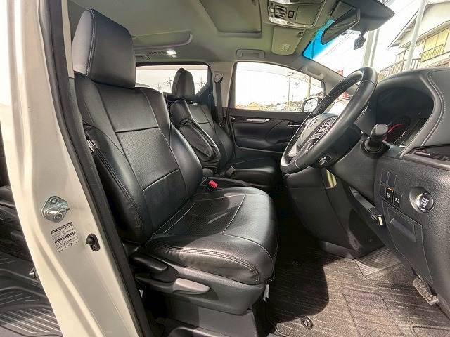 トヨタ&nbsp;ヴェルファイアの画像12