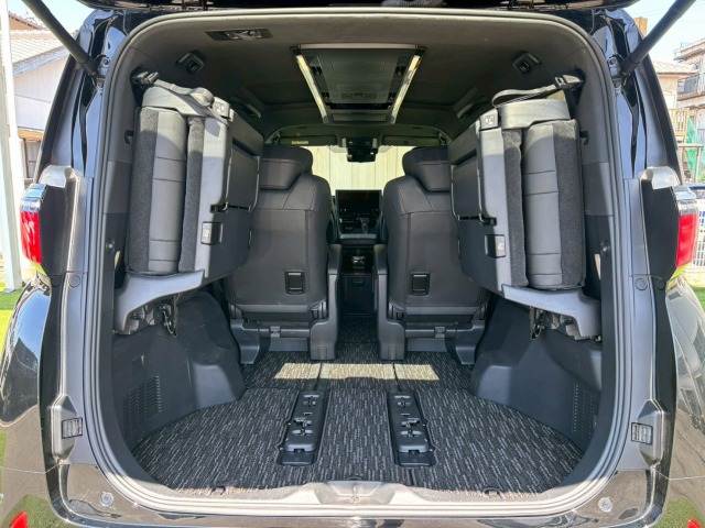 トヨタ&nbsp;アルファードハイブリッドの画像15