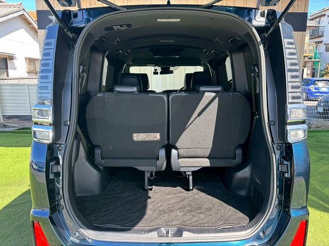 トヨタ&nbsp;ヴォクシーの画像15