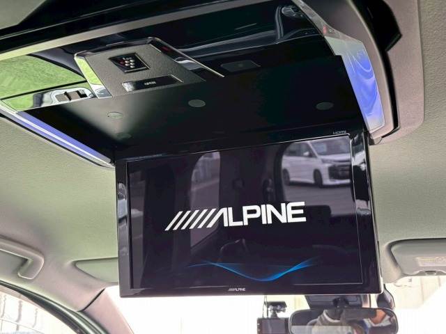 トヨタ ヴォクシーハイブリッドの画像7