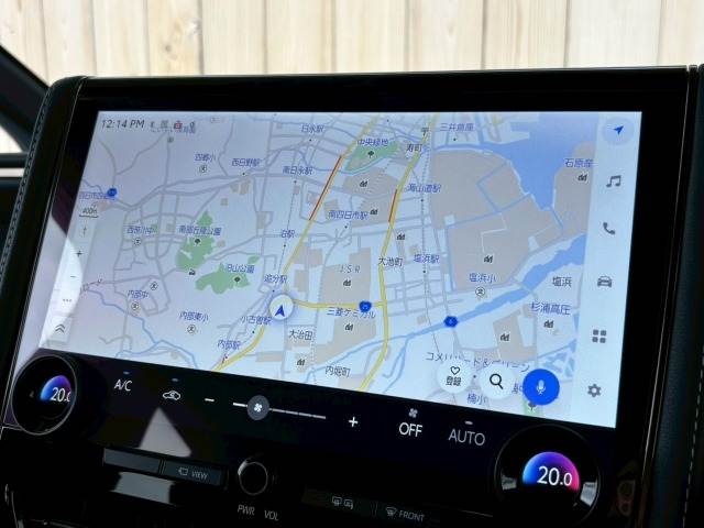 トヨタ アルファードの画像5