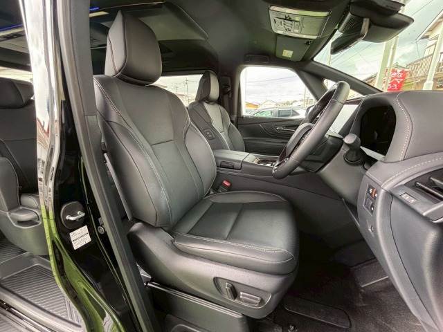 トヨタ アルファードの画像12