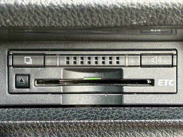 トヨタ ヴォクシーの画像11