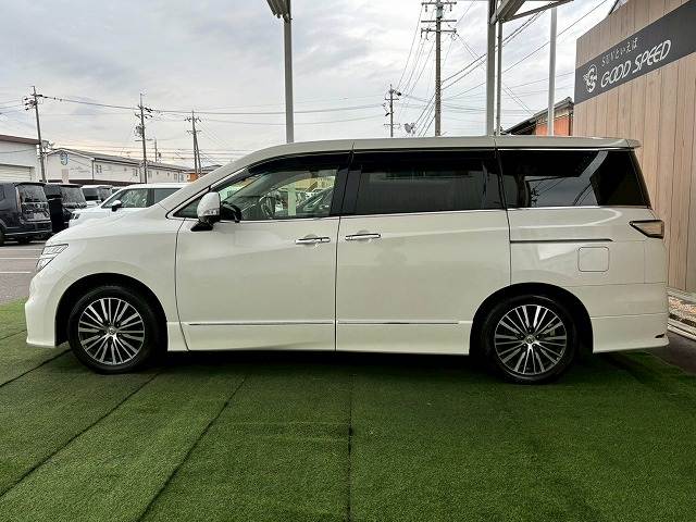 日産&nbsp;エルグランドの画像17