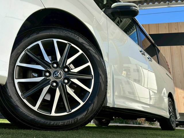 トヨタ ノアの画像20