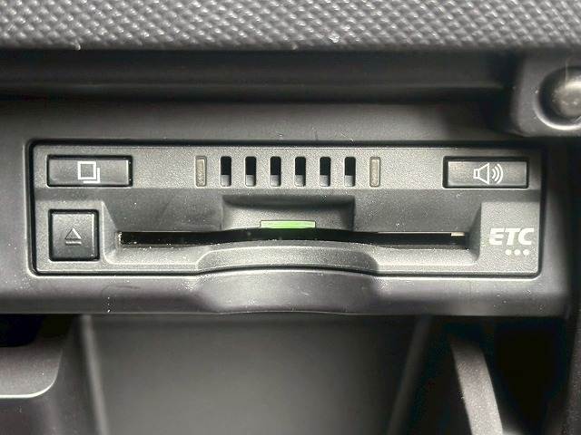 トヨタ エスティマの画像11